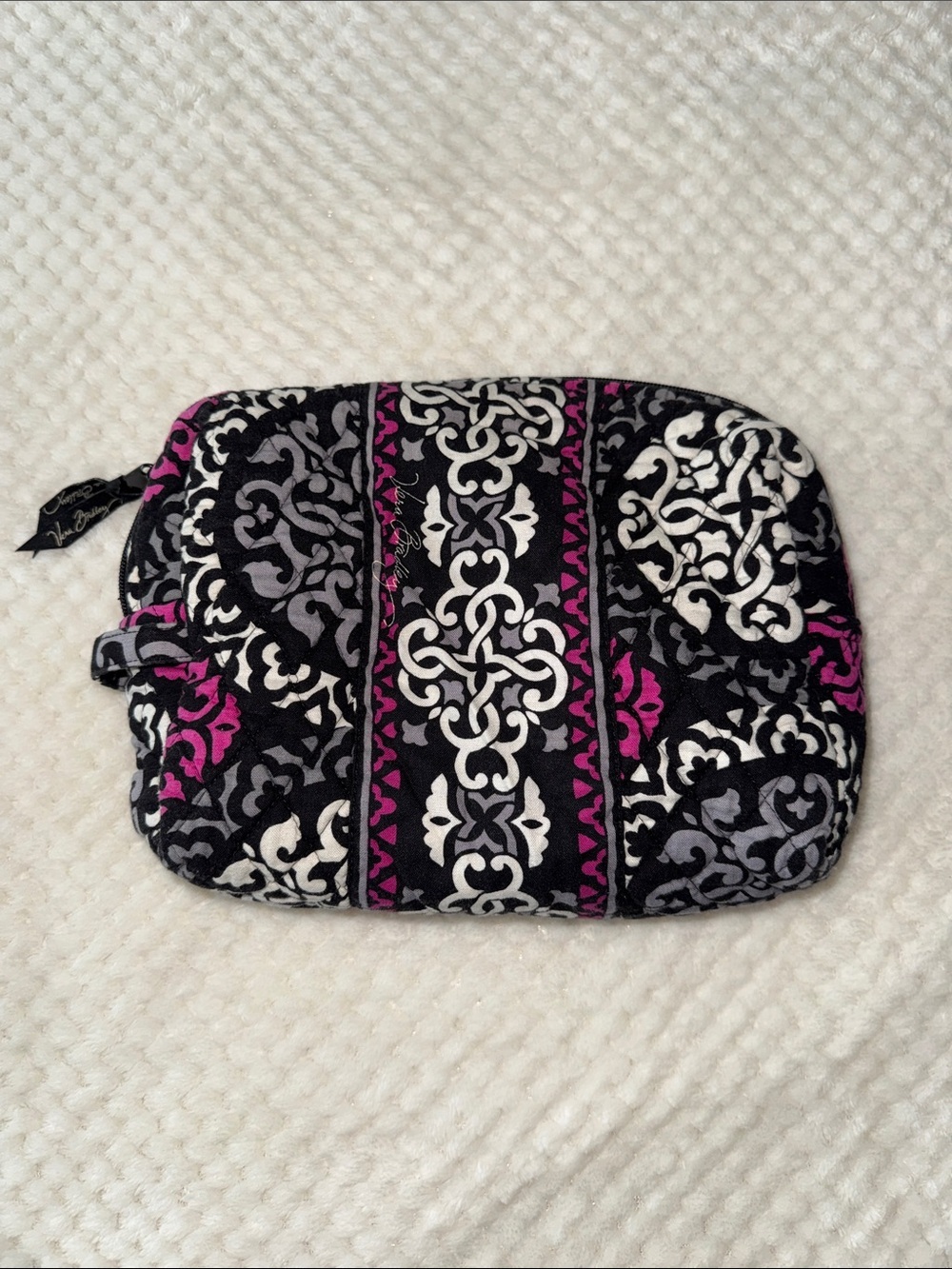 ✨ Vera Bradley Quilted Cosmetic / Travel Pouch ✨